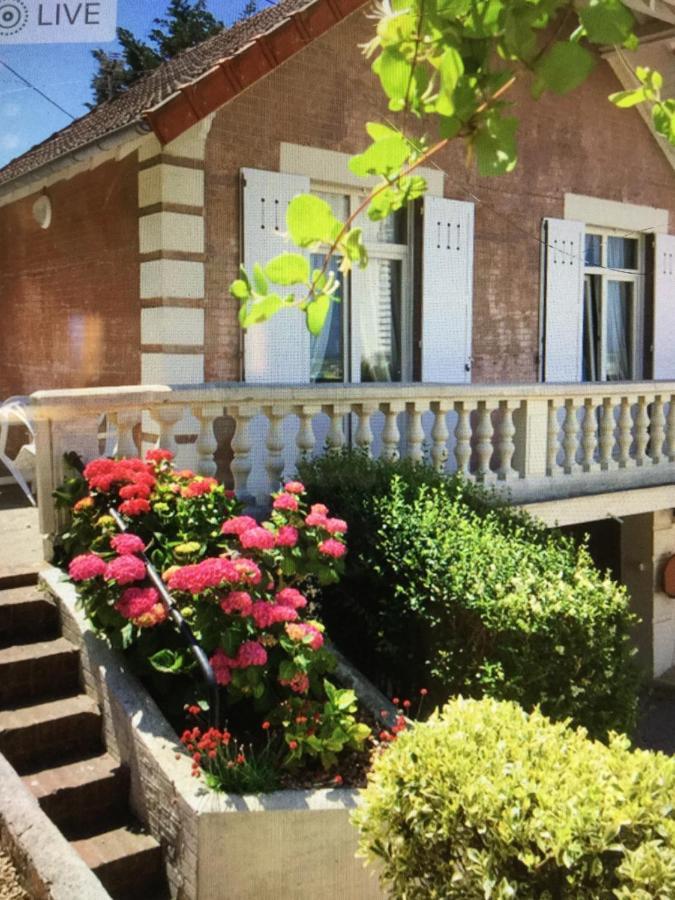 Villa Les Carlins ウルガット エクステリア 写真